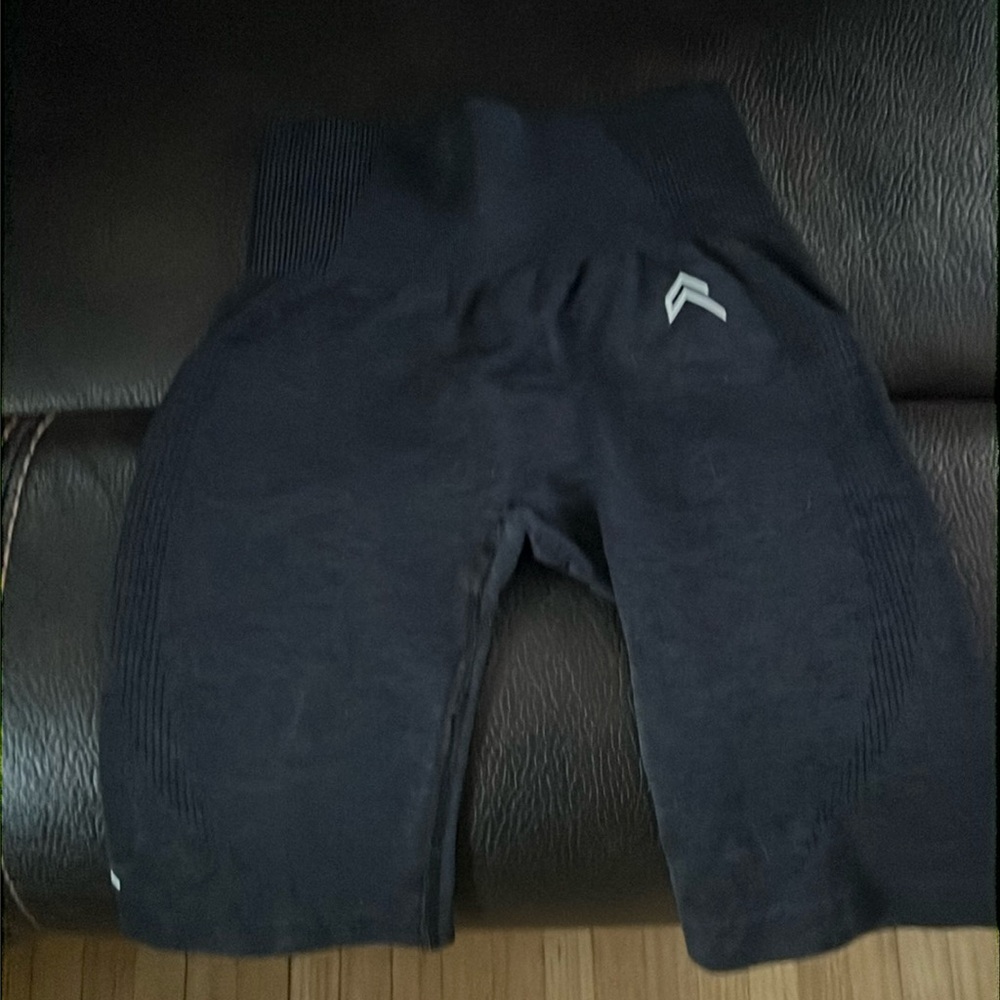 Oner Active Seamless 1.0 Long-length small  black shorts, never worn. No tags